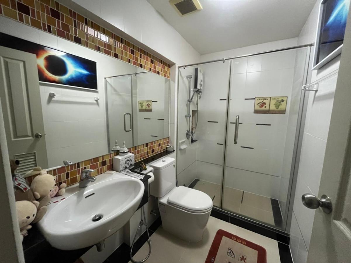 Autta House Apartment Bangkok Exterior photo